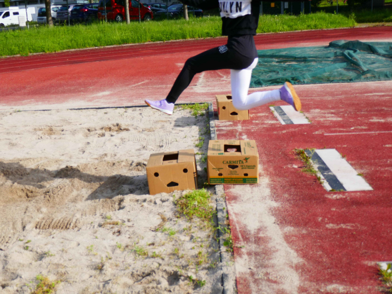 Unsere Seeäckerschule beim Sporttag im Sommer 2023.