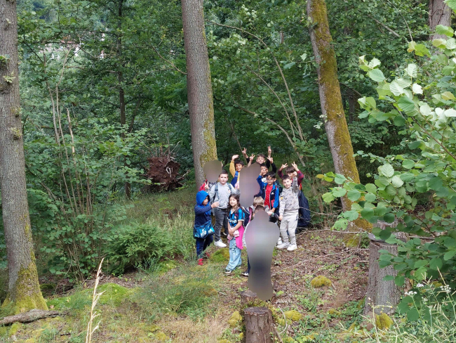 Unsere Seeäckerschule beim Ausflug in Hirsau im Sommer 2024.