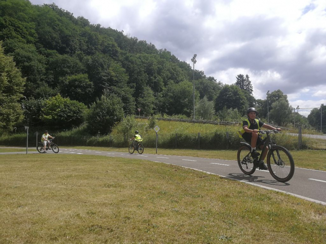 Die Fahrt auf dem Platz